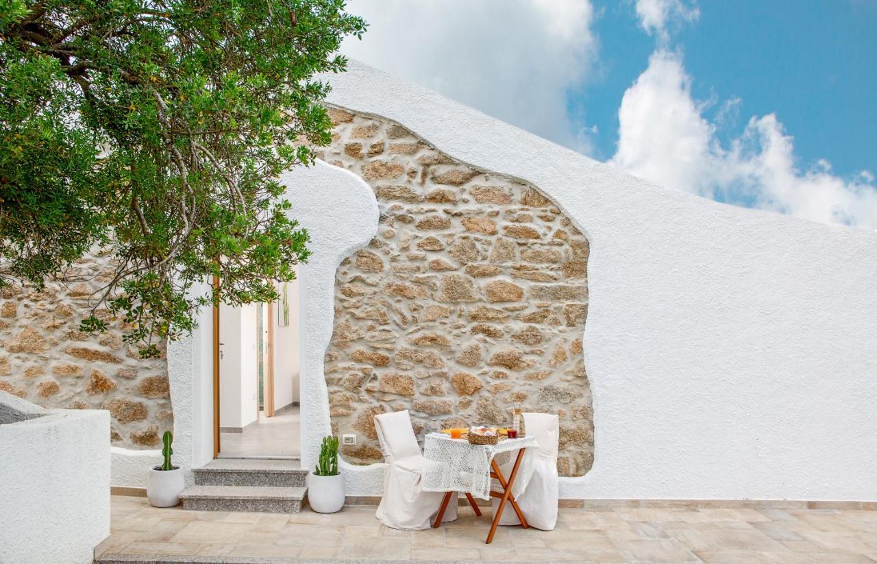 סנטה טרזה גאיורה La Casa Di Memmi Suites & Rooms מראה חיצוני תמונה