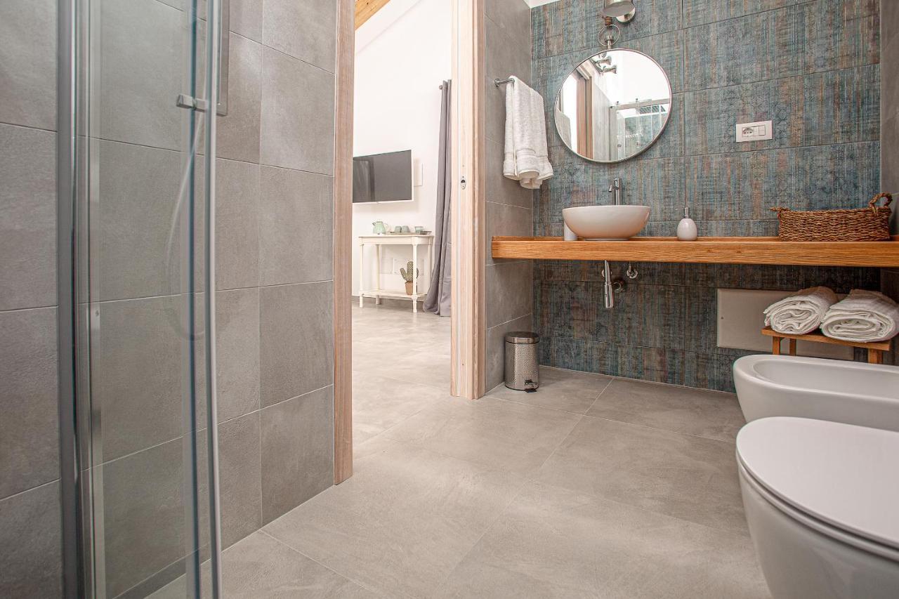 סנטה טרזה גאיורה La Casa Di Memmi Suites & Rooms מראה חיצוני תמונה