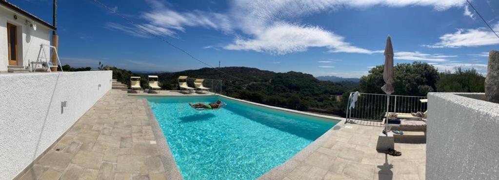 סנטה טרזה גאיורה La Casa Di Memmi Suites & Rooms מראה חיצוני תמונה