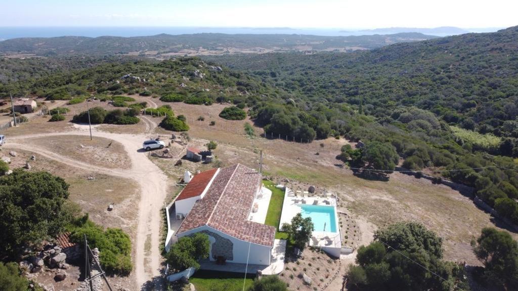 סנטה טרזה גאיורה La Casa Di Memmi Suites & Rooms מראה חיצוני תמונה