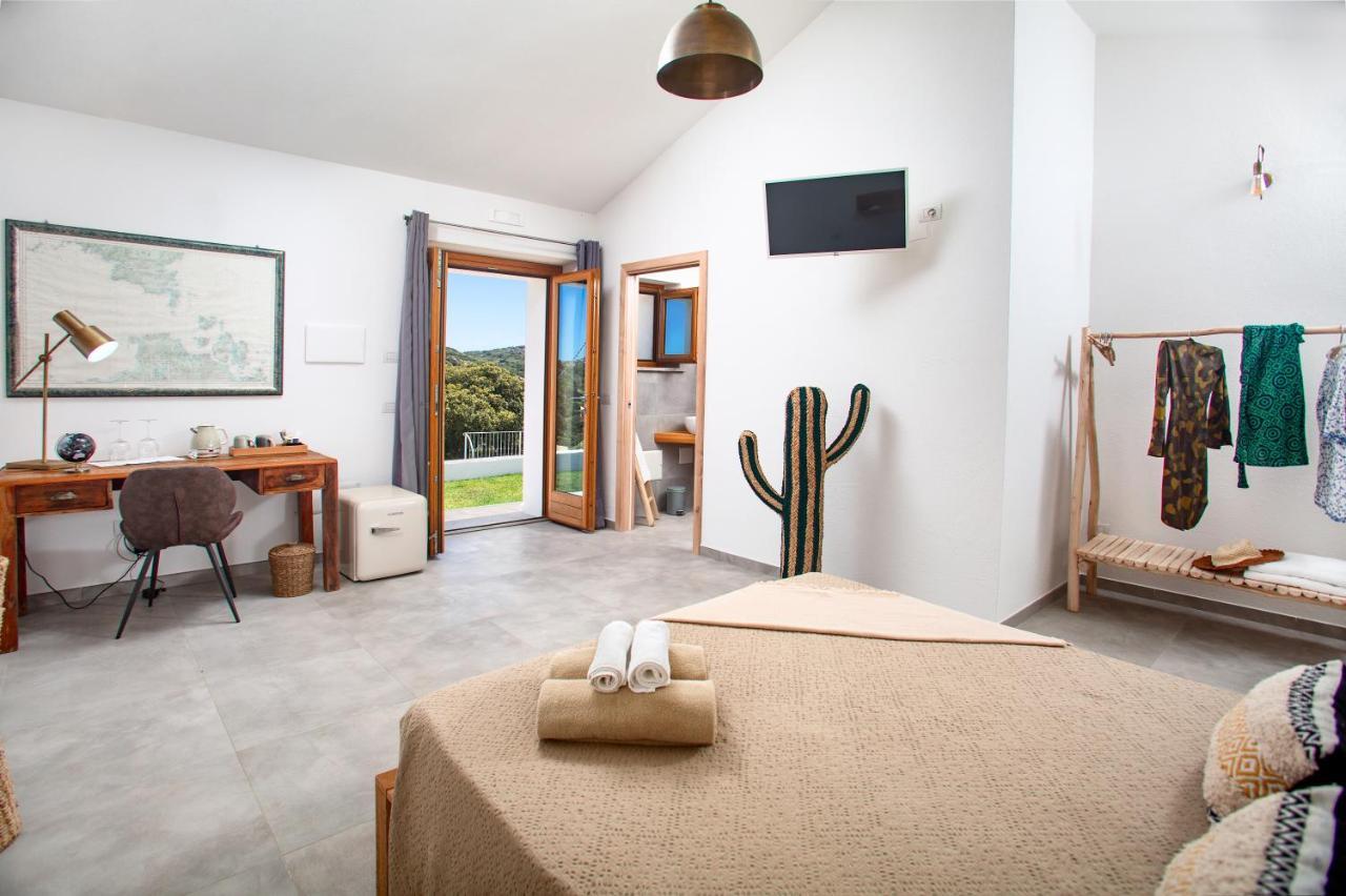 סנטה טרזה גאיורה La Casa Di Memmi Suites & Rooms מראה חיצוני תמונה