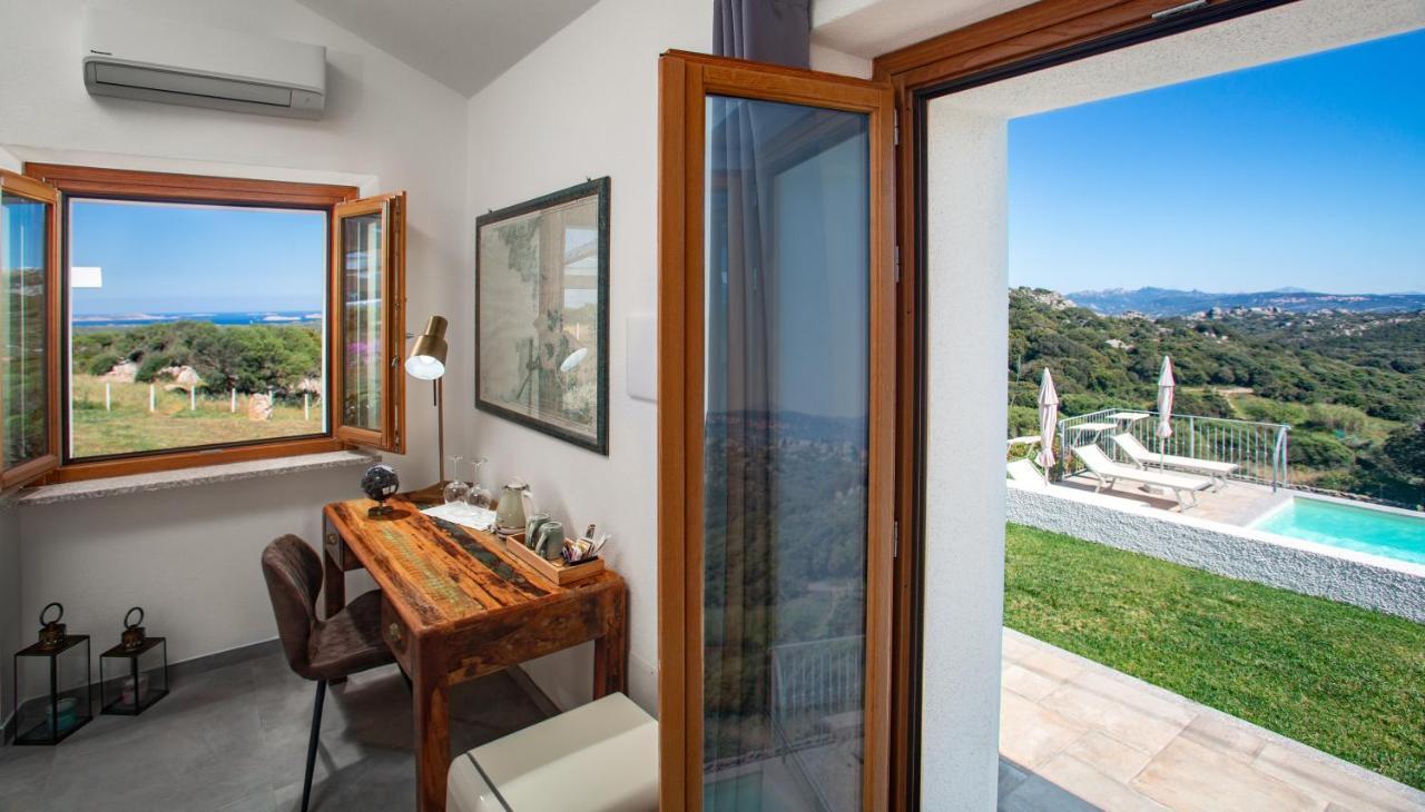 סנטה טרזה גאיורה La Casa Di Memmi Suites & Rooms מראה חיצוני תמונה